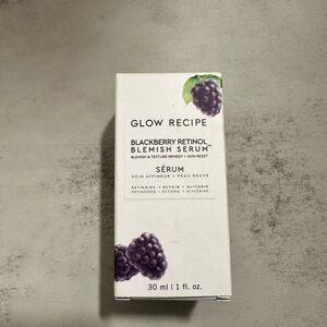 NEW - Glow Recipe: Blackberry Retinol Blemish Serum